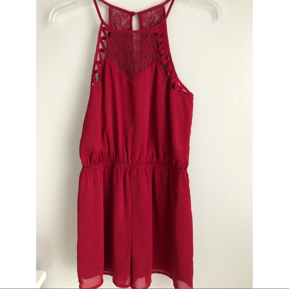 🌹Maroon Flowy Lace Romper - Size M 🌹